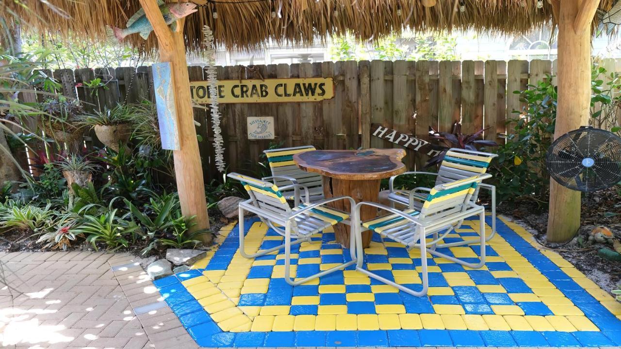 Beachpoint Cottages Siesta Key Exterior photo