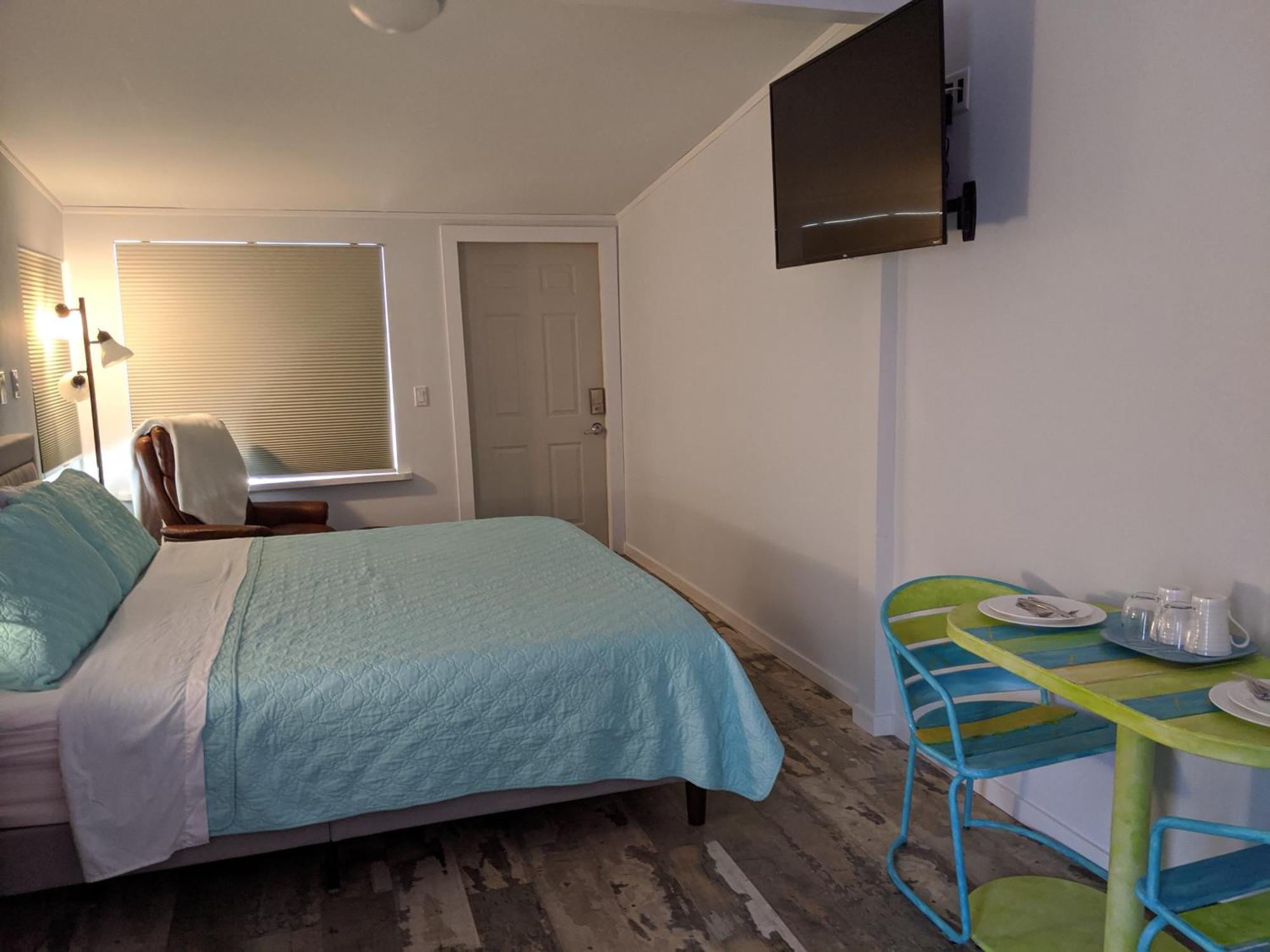 Beachpoint Cottages Siesta Key Exterior photo